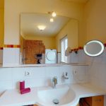 Tageslicht Badezimmer im OG