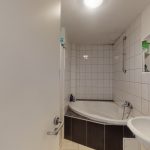 Schone-4-Zimmer-Wohnung-mit-2-Balkonen-und-viel-Platz-in-Altbach-02162021_095905