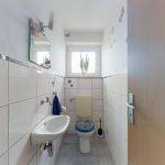 separates WC
