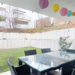Terrasse mit Überdachung