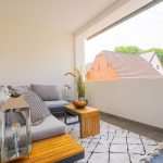 Ausgang zum 1. Balkon