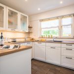 Moderne & helle Einbauküche