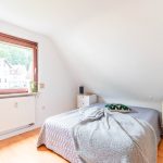 DG rechts – Schlafzimmer