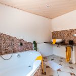 GW – EG – Vollbad mit Tageslicht rechts – Haus_Ellwangen-27