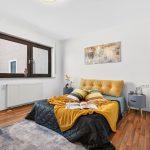 EG Großzügiges Schlafzimmer