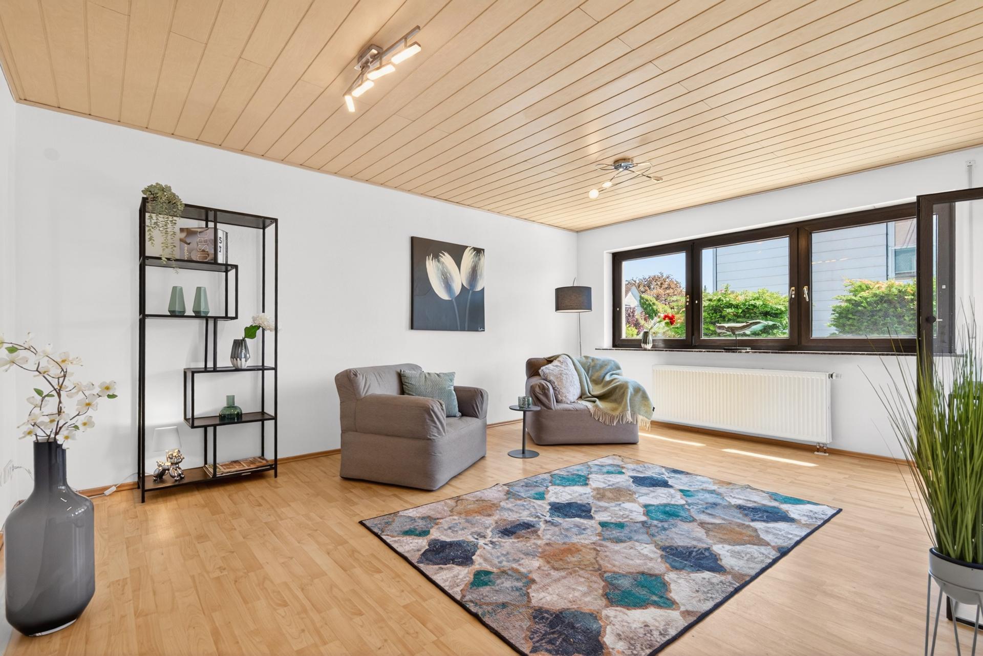 EG Helles Wohnzimmer