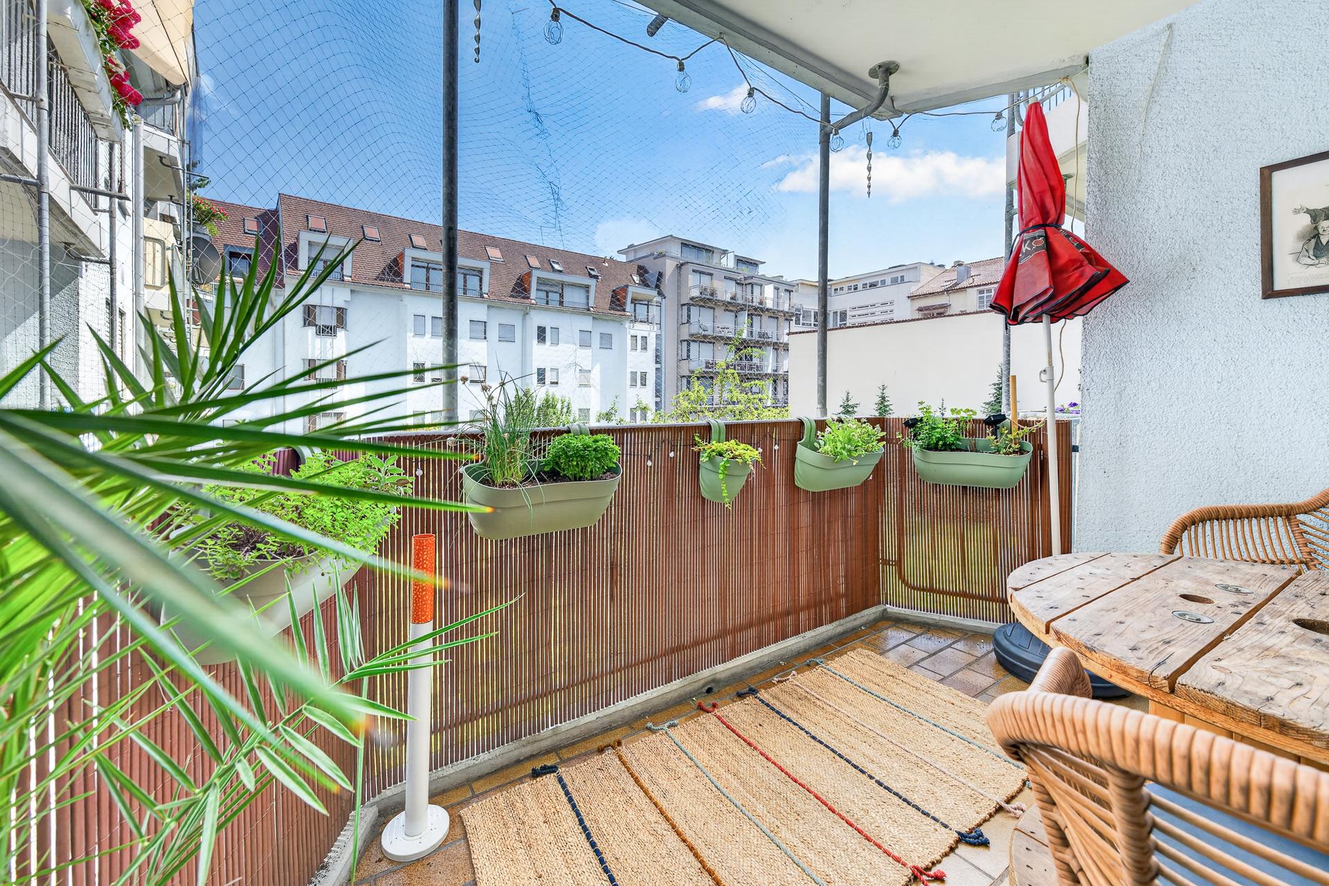 Balkon vom Wohnbereich aus