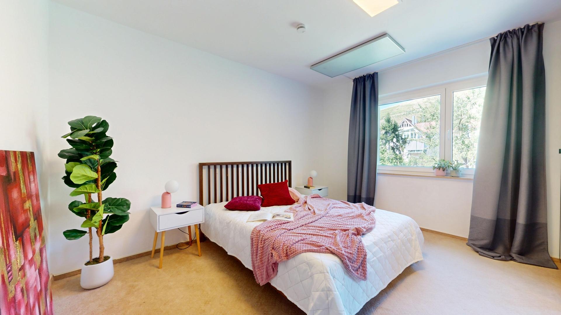 Großes Schlafzimmer